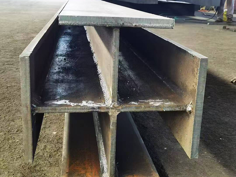 焊接型鋼鋼構(gòu)加工