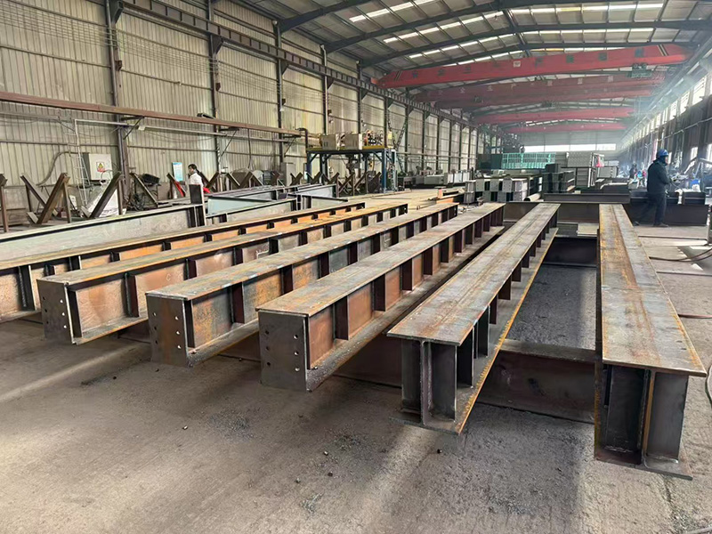 焊接型鋼鋼構加工